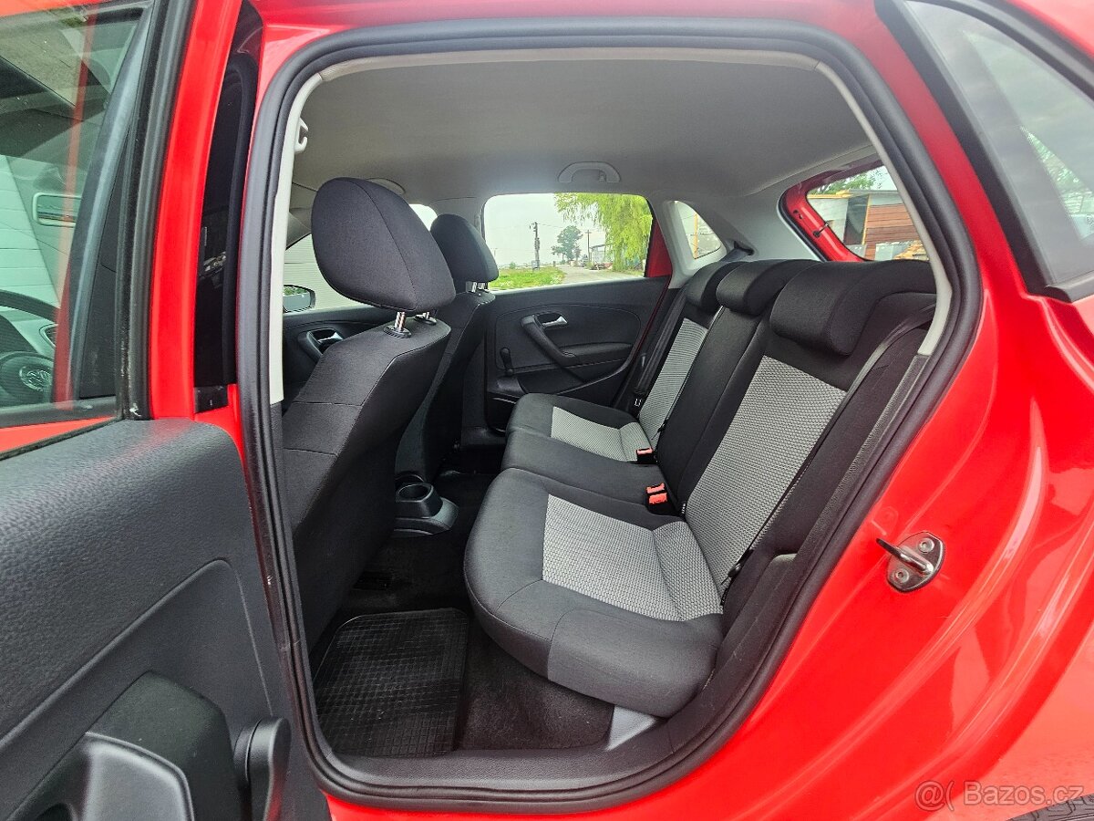 VW Polo 1.2 HTP 44 kW clima - 13