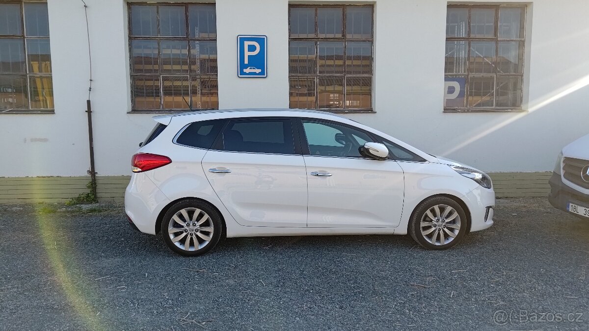 Kia carens 1.7 crdi 85kw MPV - 13