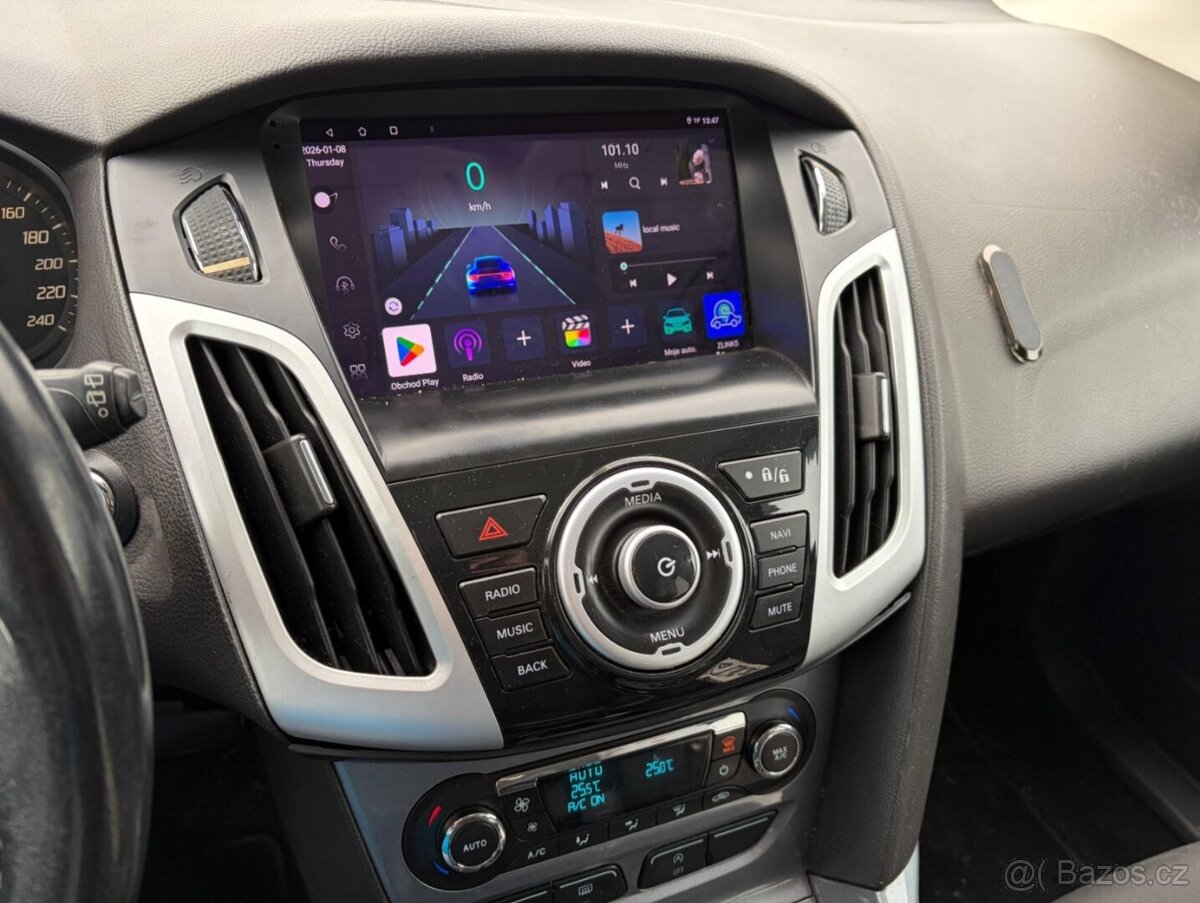 Ford Focus 1.6 EB 110kw TOP VÝBAVA - 13