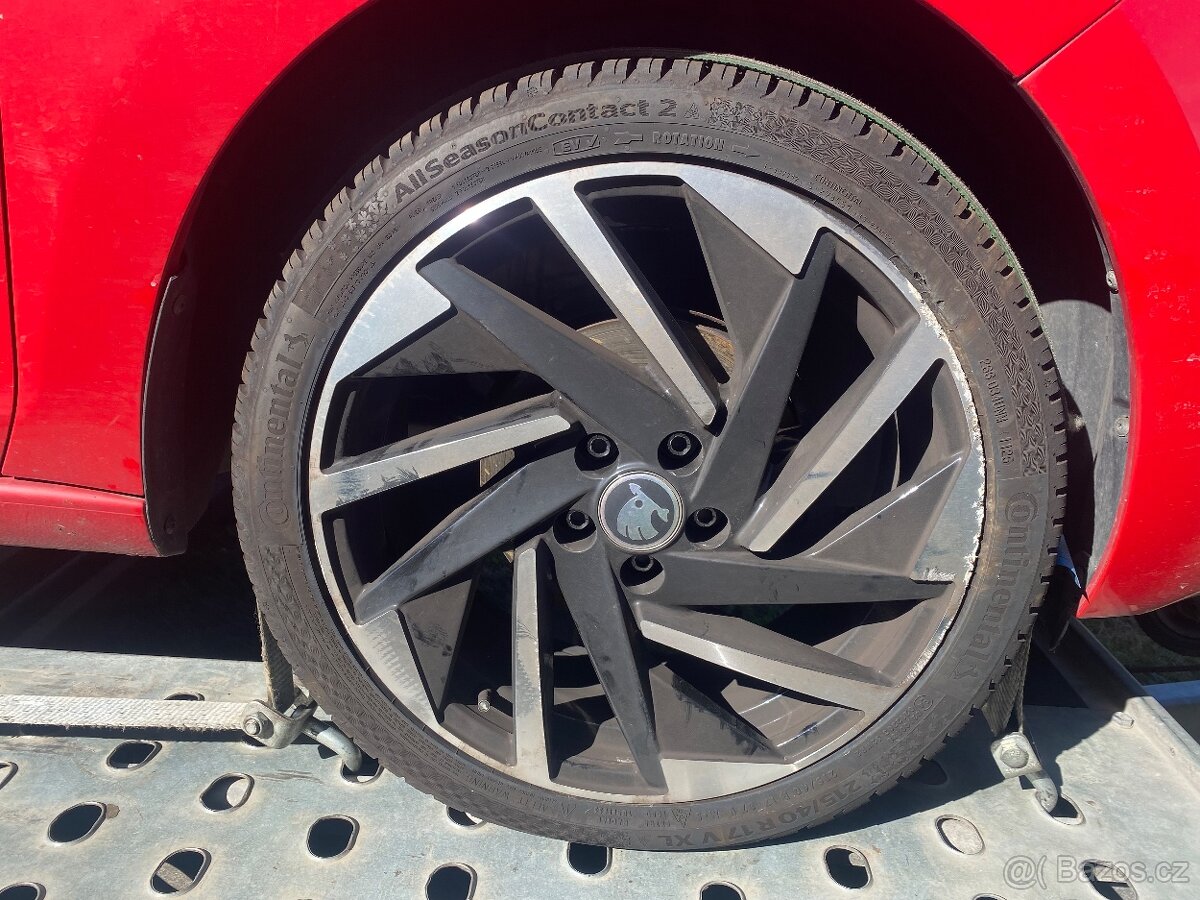 ŠKODA RAPID 1.0 TSI 70 KW SPACEBACK DÍLY - 13