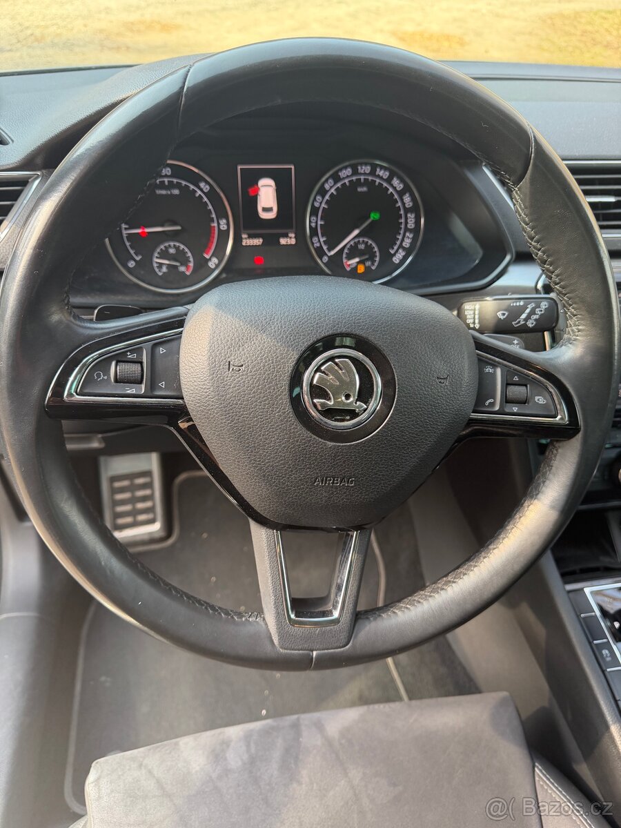 Škoda Superb 3 combi 4x4 - 13