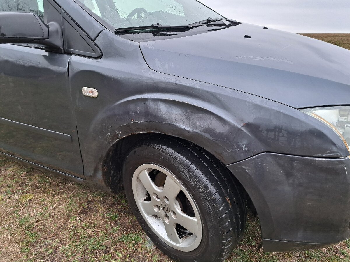 Ford Focus kombi TDCi STK 7/2026 - 13