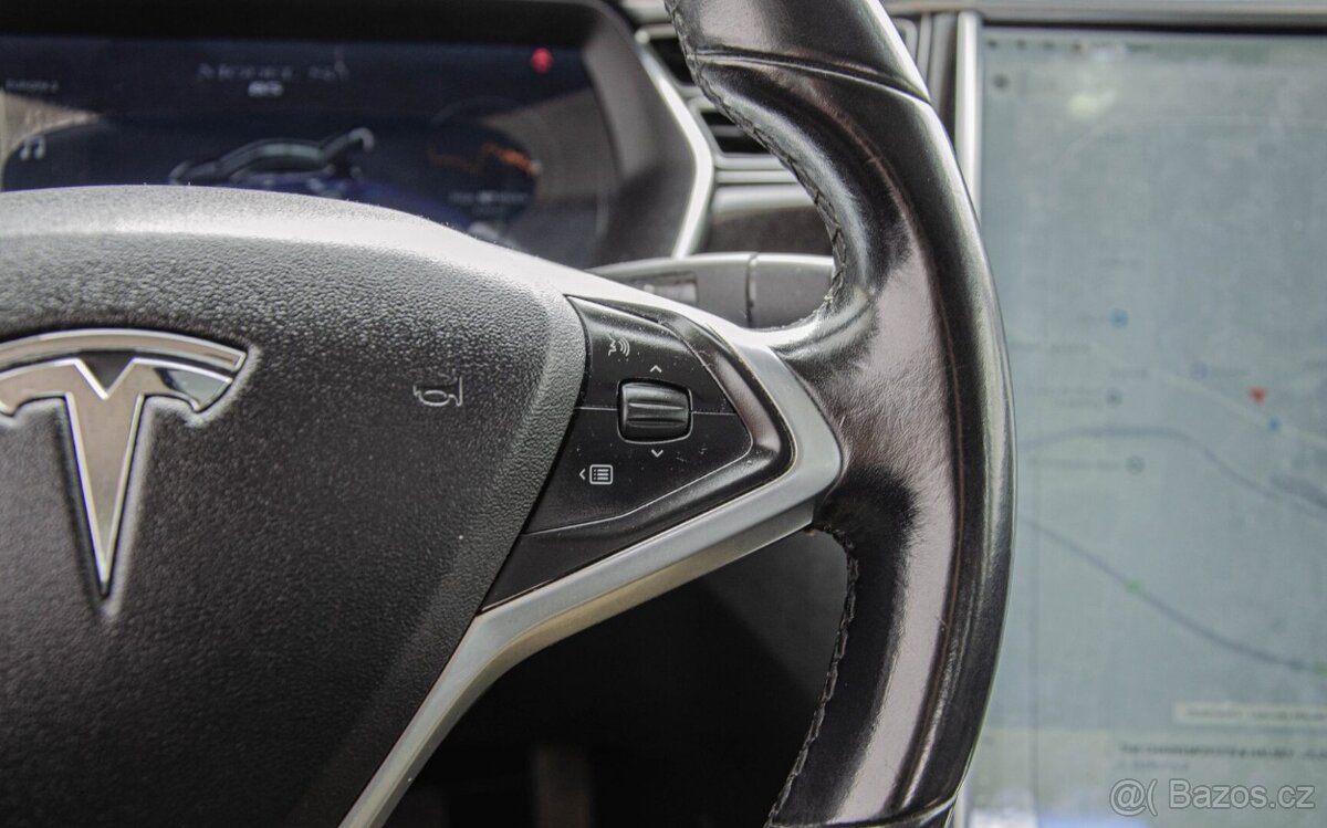 Tesla Model S 85 Free Supercharger - 13