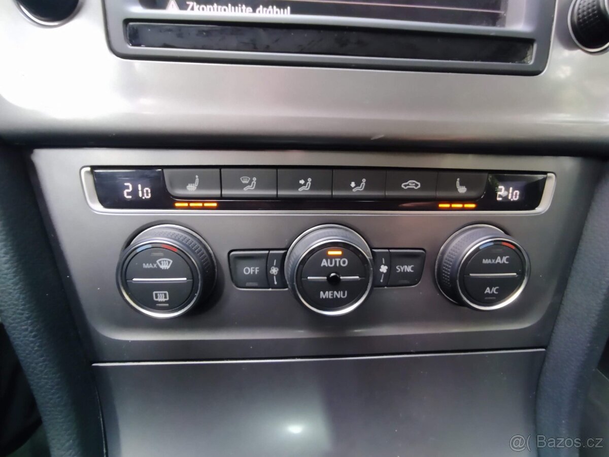 Volkswagen Golf VII, 1.2 TSI / 63 kW, NAVI, r.v. 2017 - 13