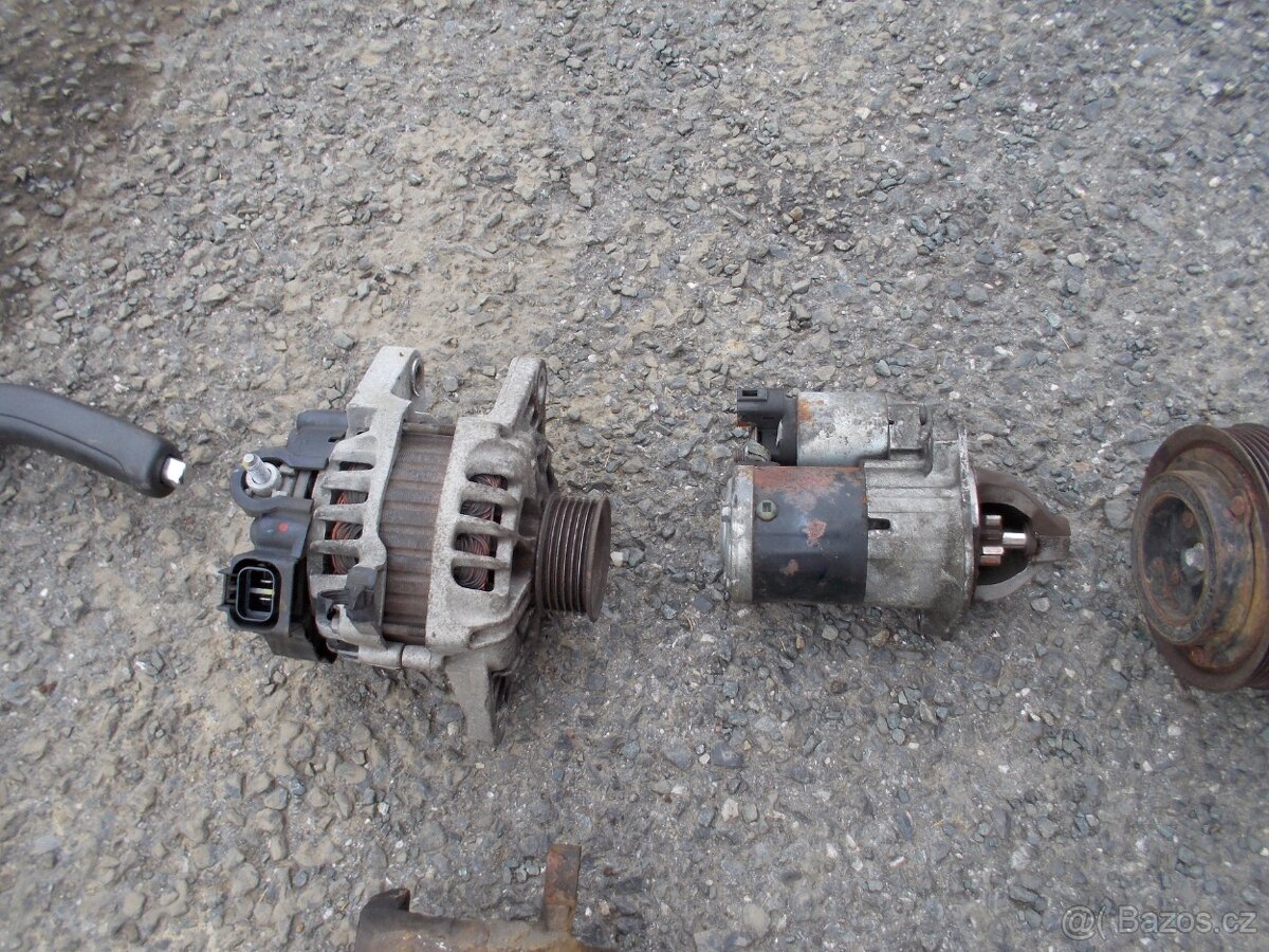 Díly podvozku Hyundai i30 1.4 80kw r.v. 2011 - 13