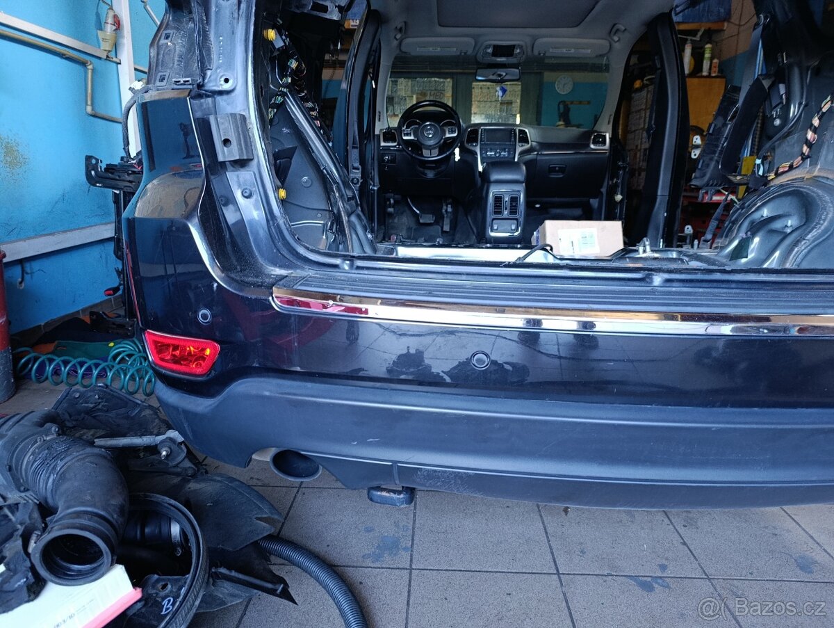 Jeep Grand Cherokee WK2 2011-2013 exteriér - 13