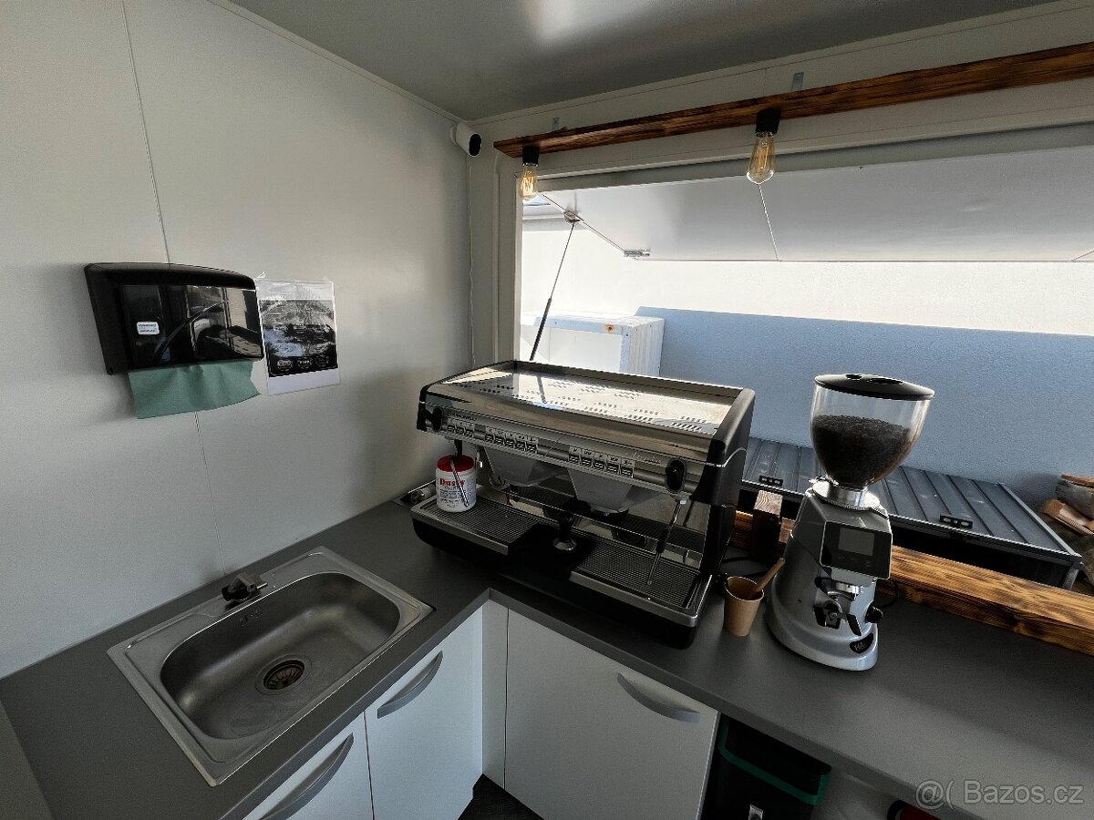 GASTRO PŘÍVĚS / POJÍZDNÁ KAVÁRNA - PŘÍVĚS - 13