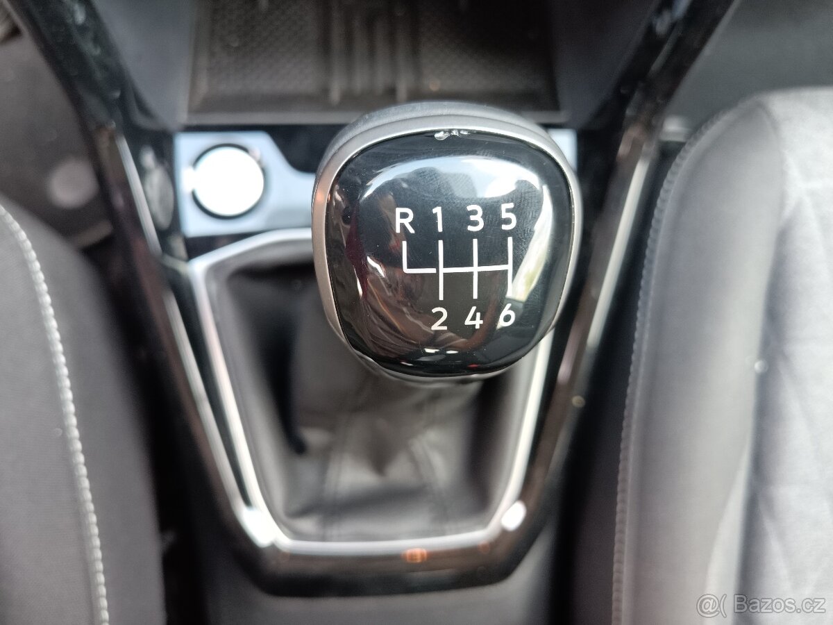 Volkswagen T-cross 1.0i - 13