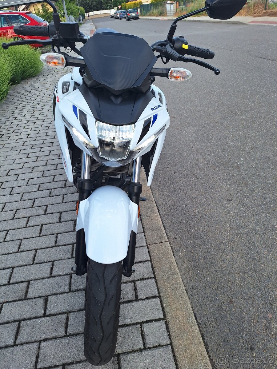 Suzuki gsx-s 125 - 13