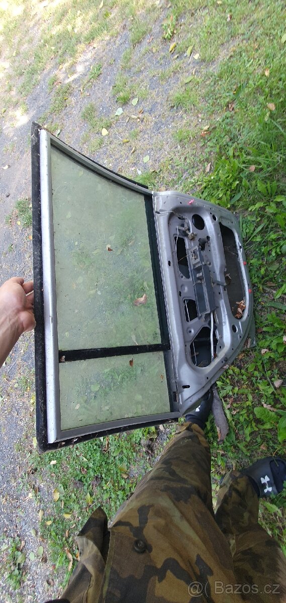 Náhradní díly volvo 740 940 - 13