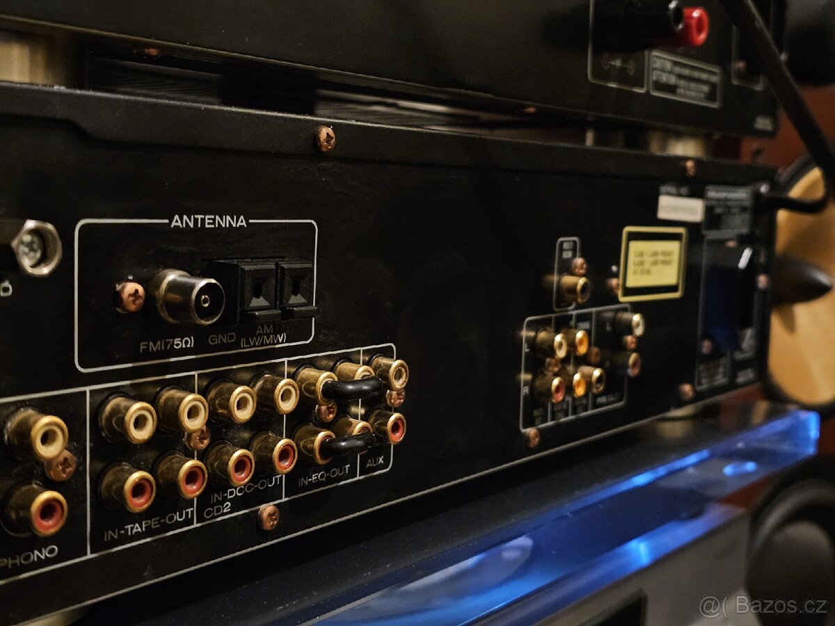 Marantz dĕlený zesilovač + CD + AM/FM tuner + Bluetooth?r - 13