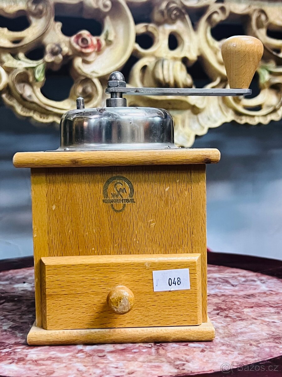 Mlýnek na kávu - 13