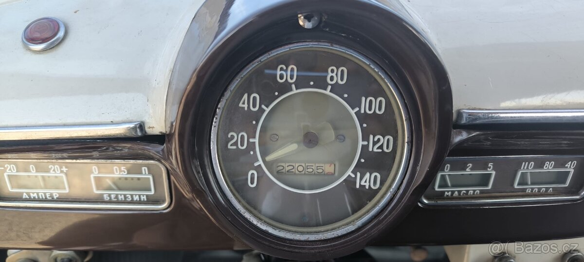 Moskvič 407 - 13