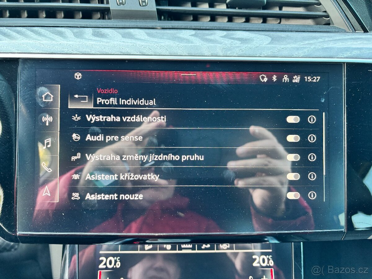 Audi e-tron 50 Quattro S-Line SOH 92% - 13