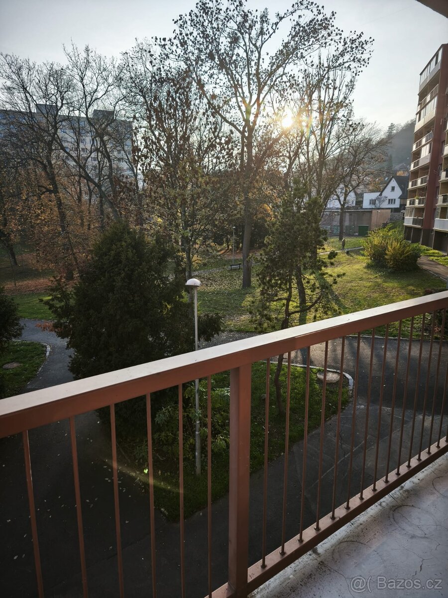 Pronajmu byt 4+1v Mostě - 13