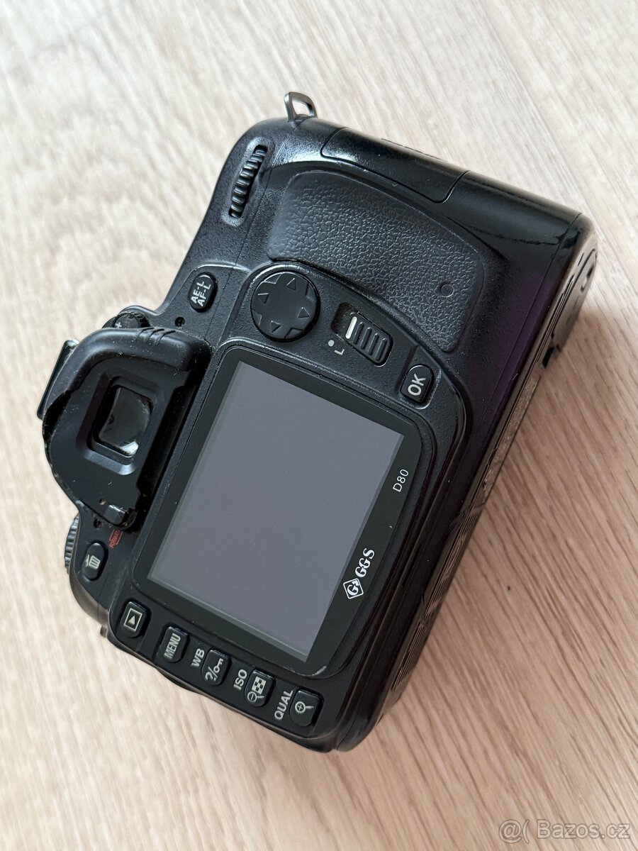 Fotoaparát Nikon D80 - 13