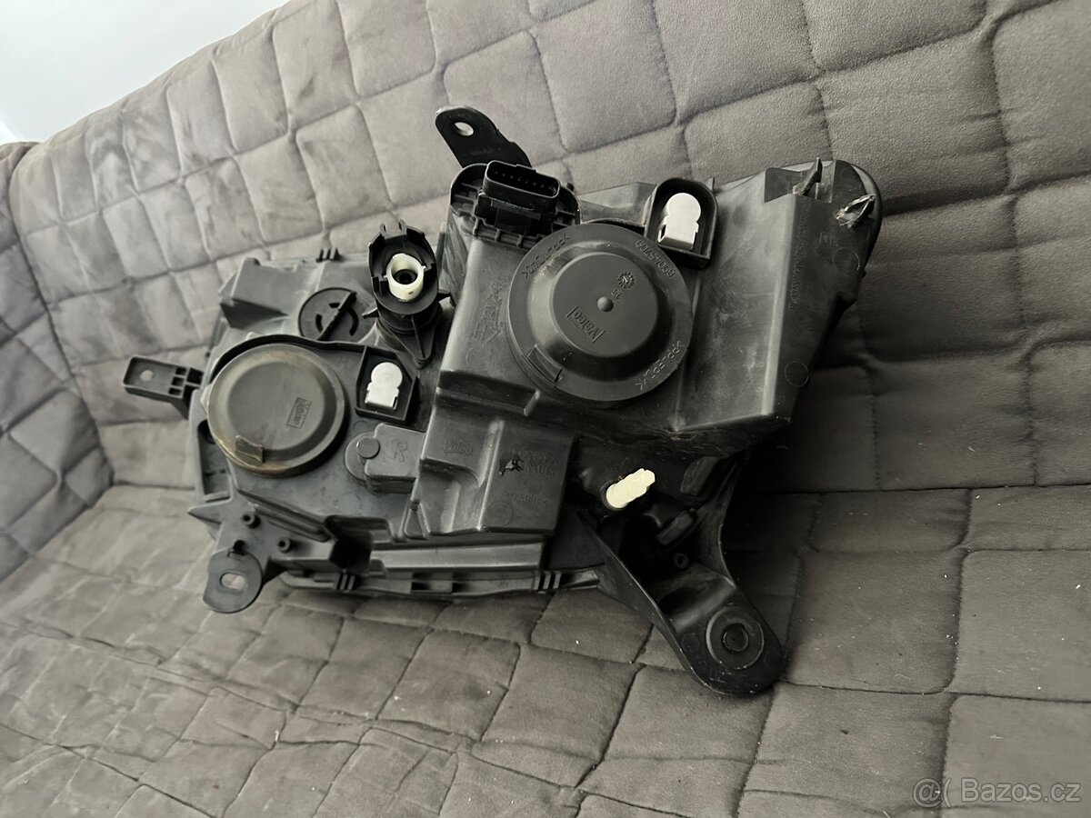 Dacia Sandero II světlo - 13