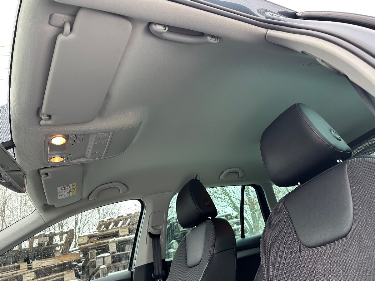 ŠKODA OCTAVIA 3 manuál benzín elegance model 2015 - 13