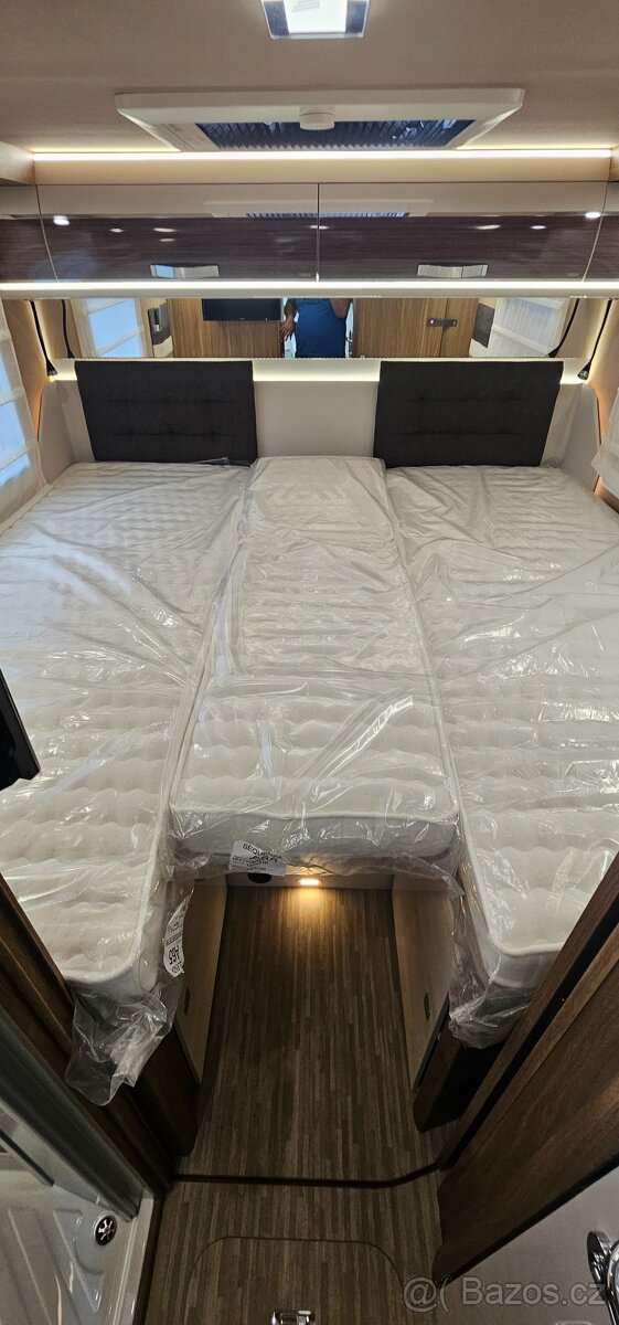 180PS 4místa 3,5t automat Mobilvetta Kyacht TL86 obytné auto - 13