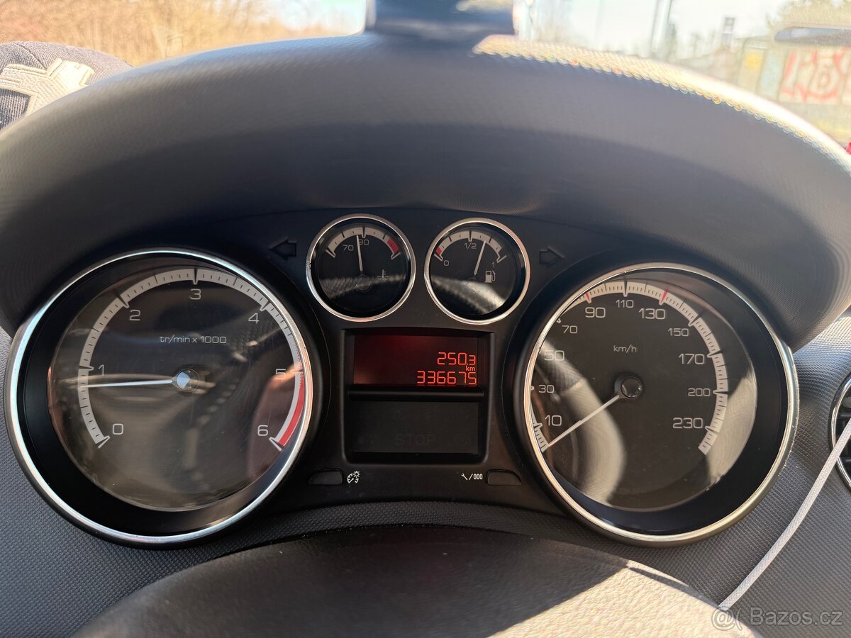 Peugeot 308 SW 1.6 HDi - 13