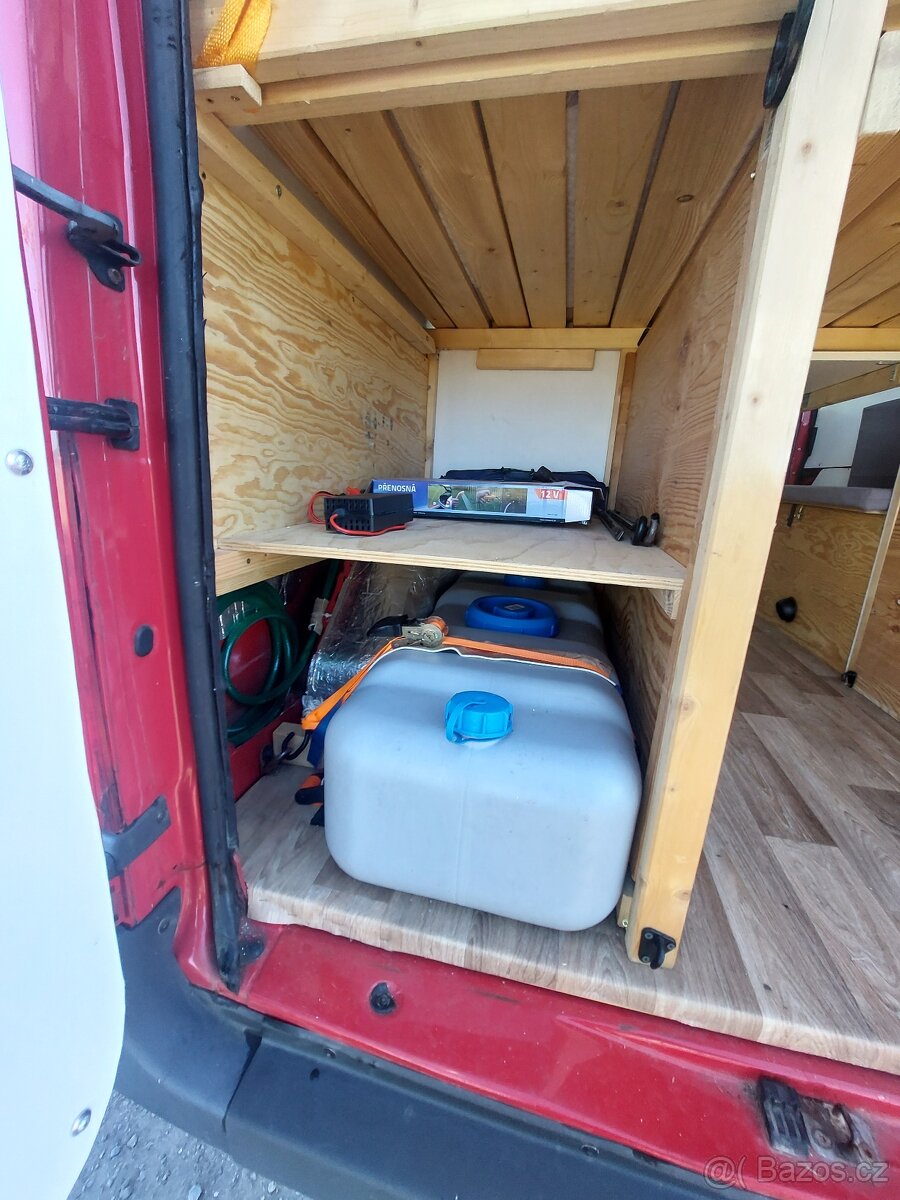 obytný ford Transit 2010 - 13