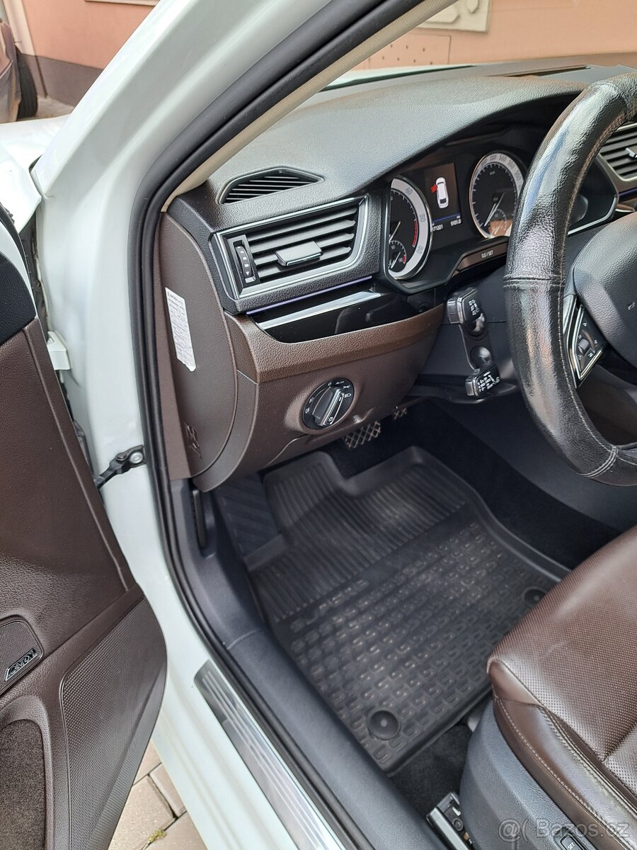 Škoda Superb 3 Laurin a Klement - 13