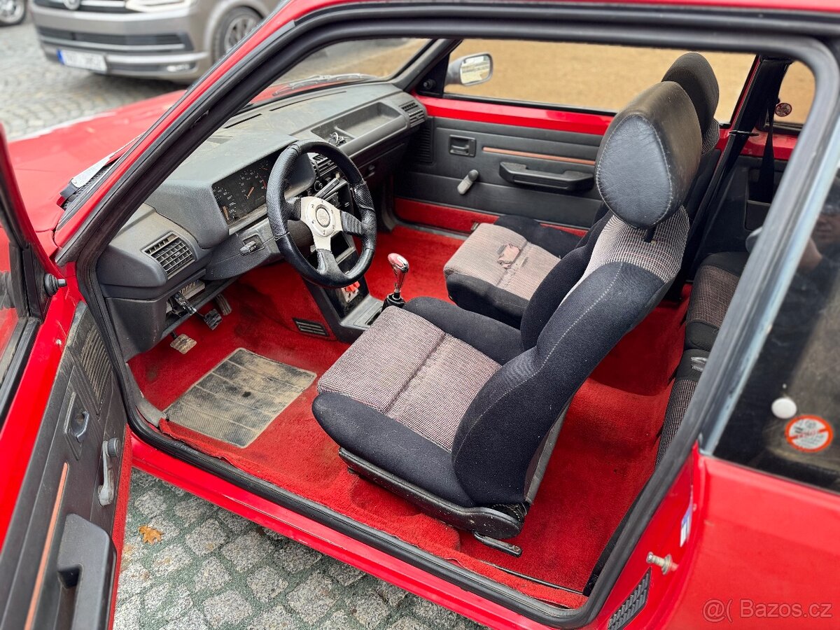 Peugeot 205 1.9 GTi - 13