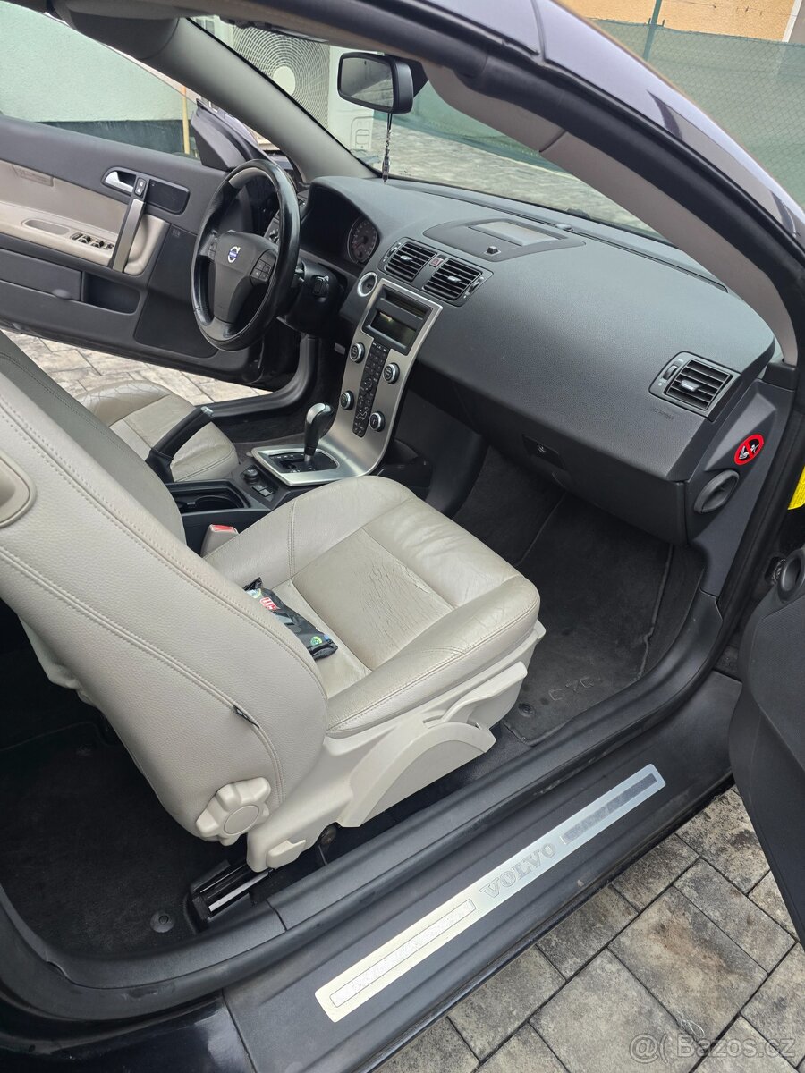Volvo C70 2.4D 120kw Cabrio - 13