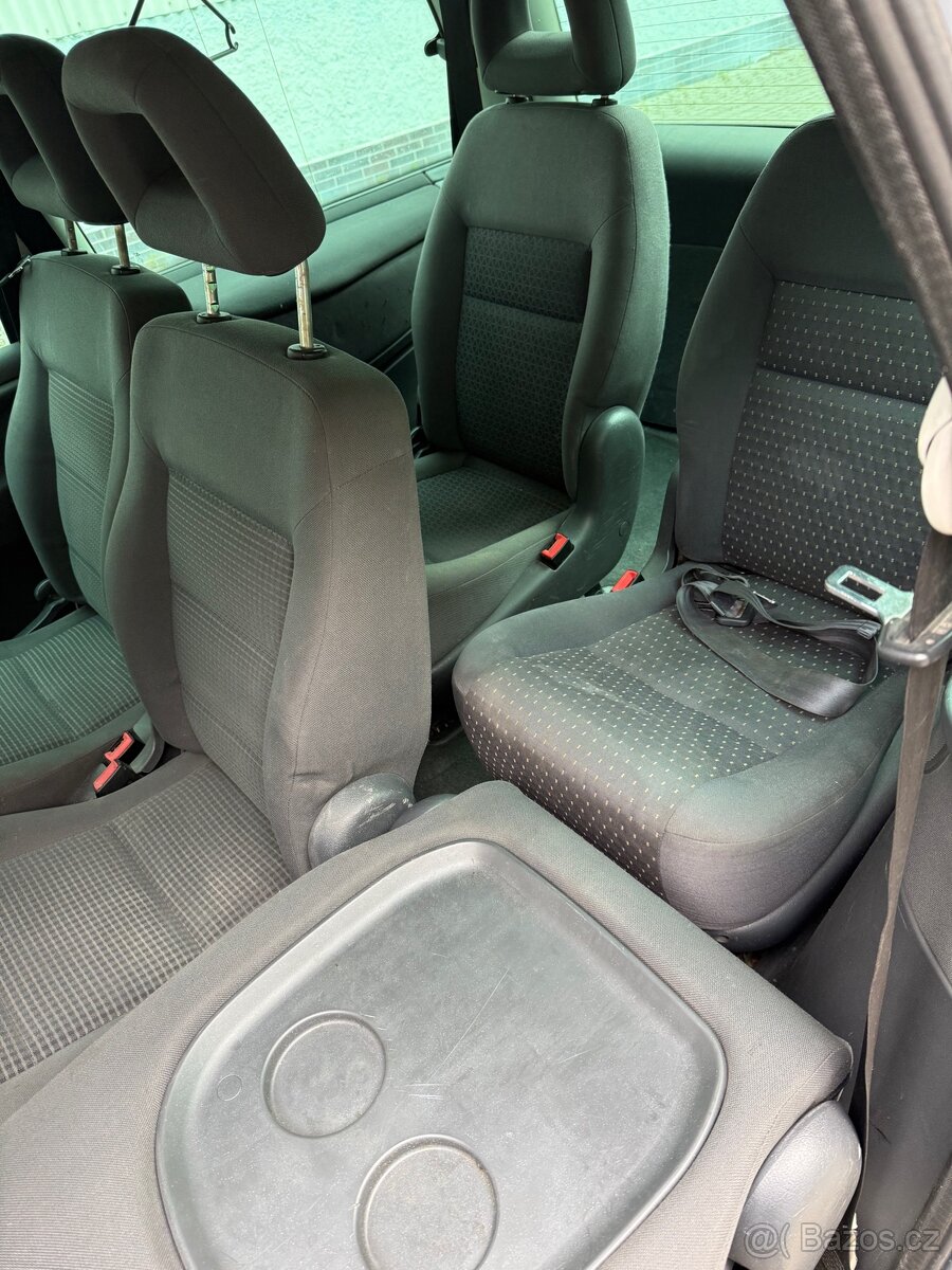 Volkswagen sharan 1.9tdi 96kw - 13