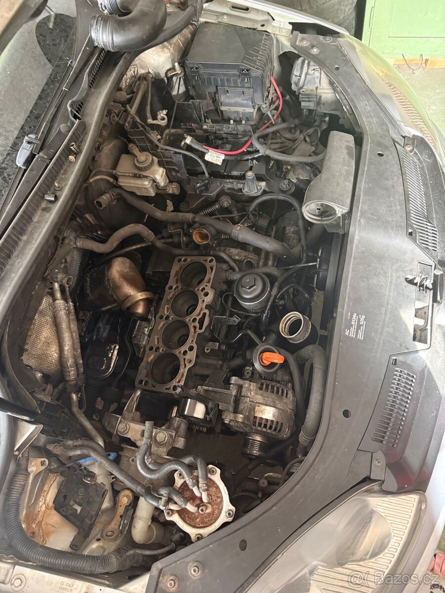 Golf V 2.0tdi 103kw BKD - 13