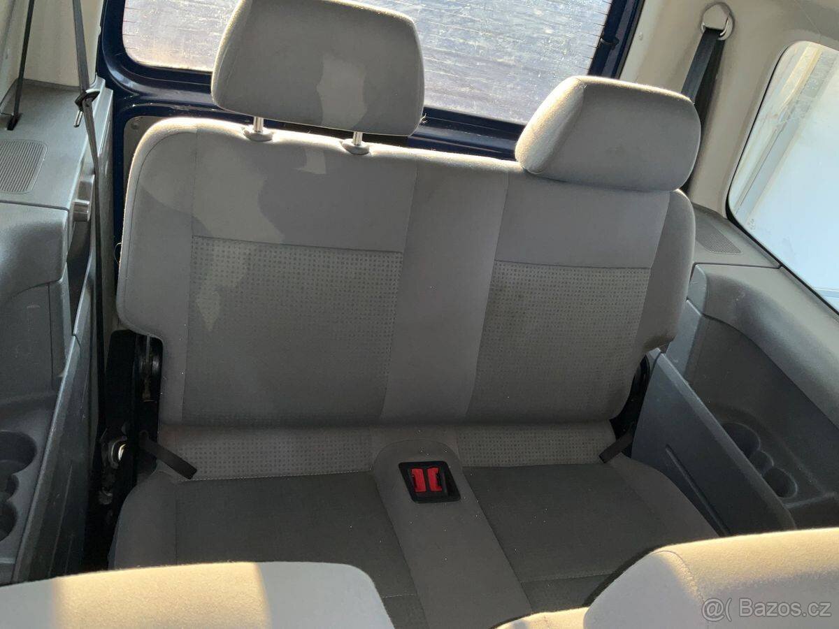 VW Caddy Maxi 1.9TDI 77kW 7.míst,tažné,serviska - 13