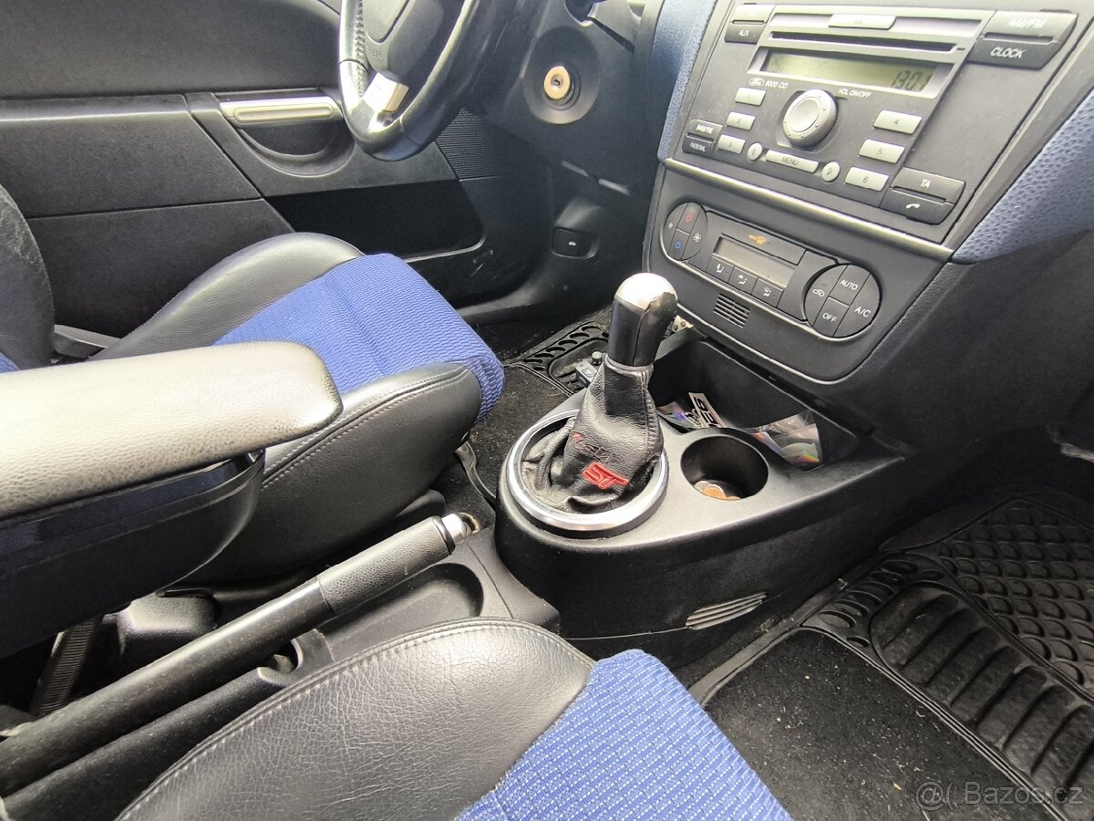 Ford fiesta ST150 - 13