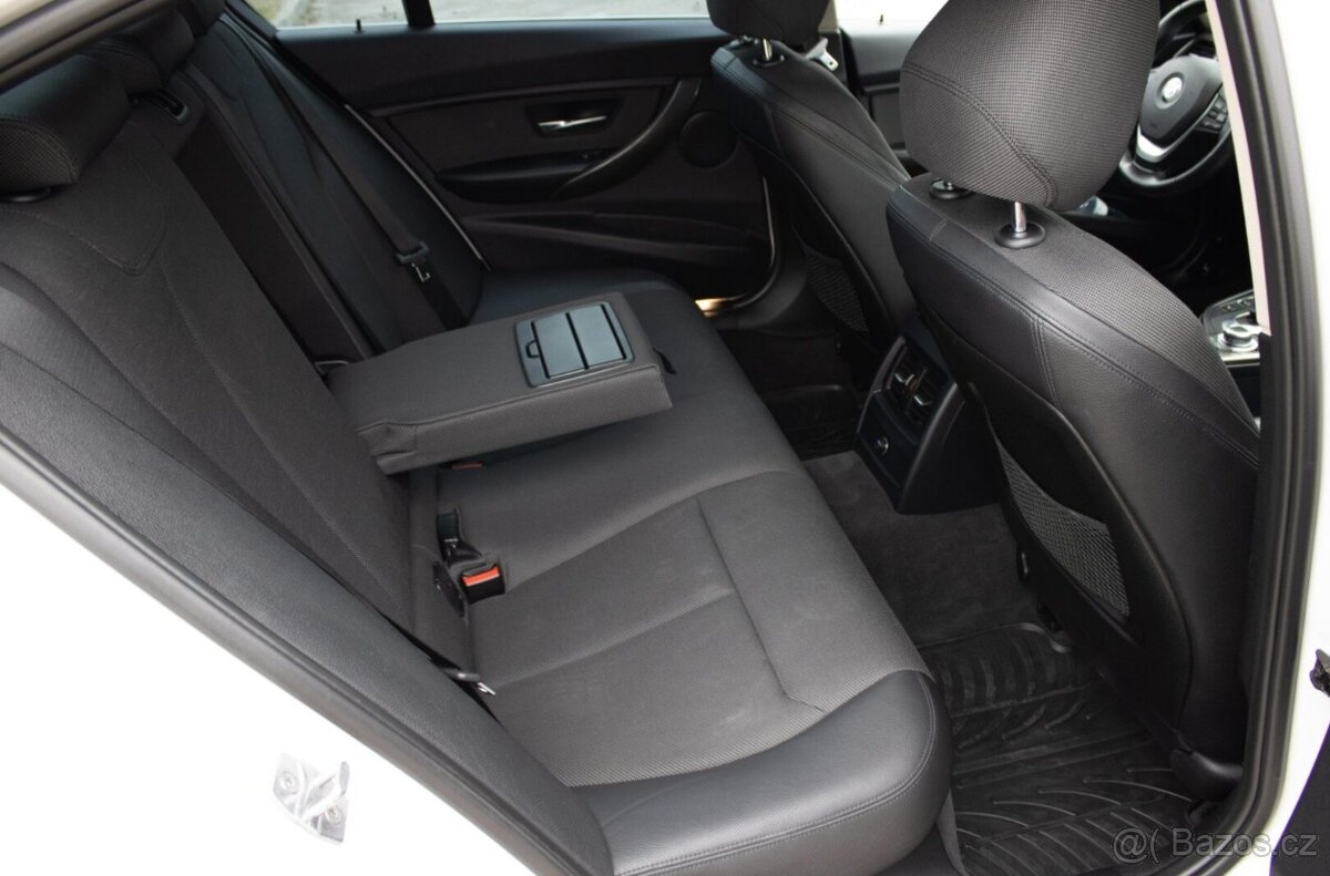 BMW Rad 3 318d A/T Modern Line - 13