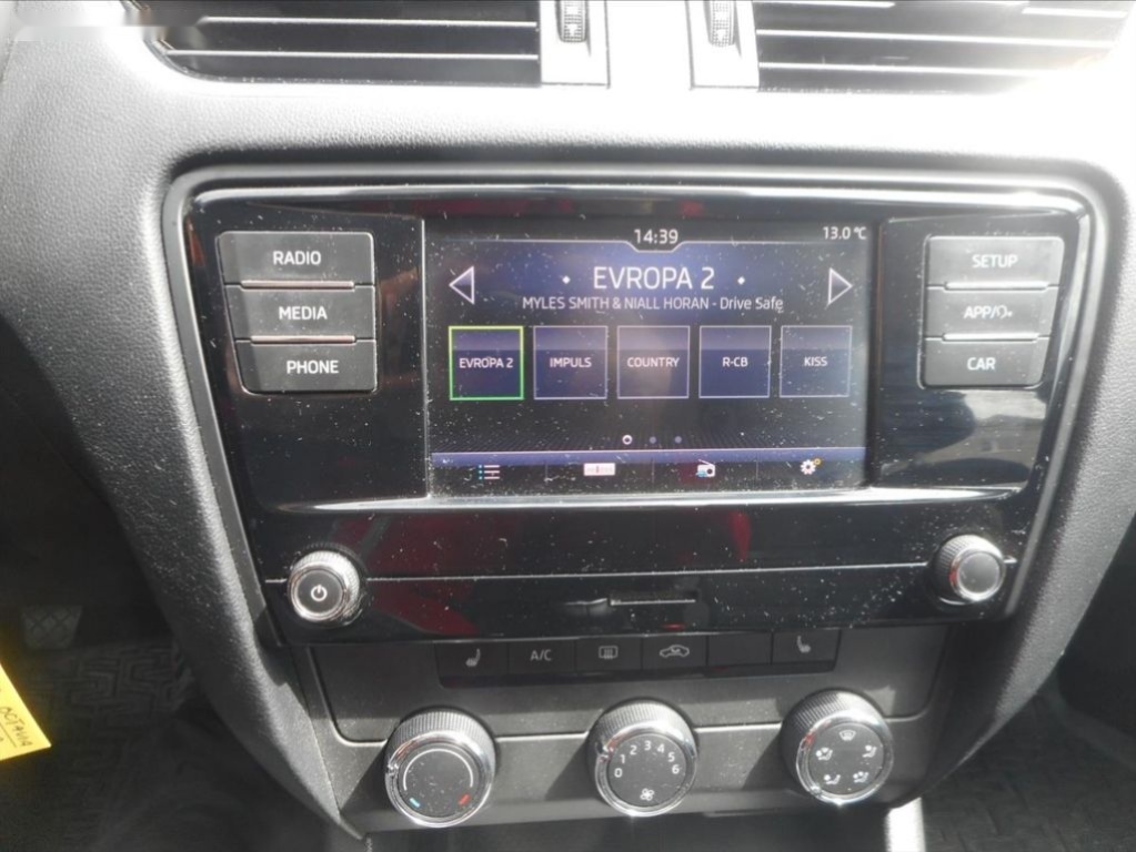 Škoda Octavia,1,6 TDi - 13
