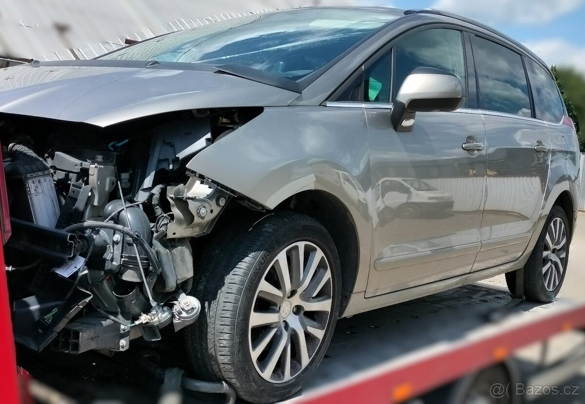 Peugeot 5008 I, 2009 - 2016 - 13