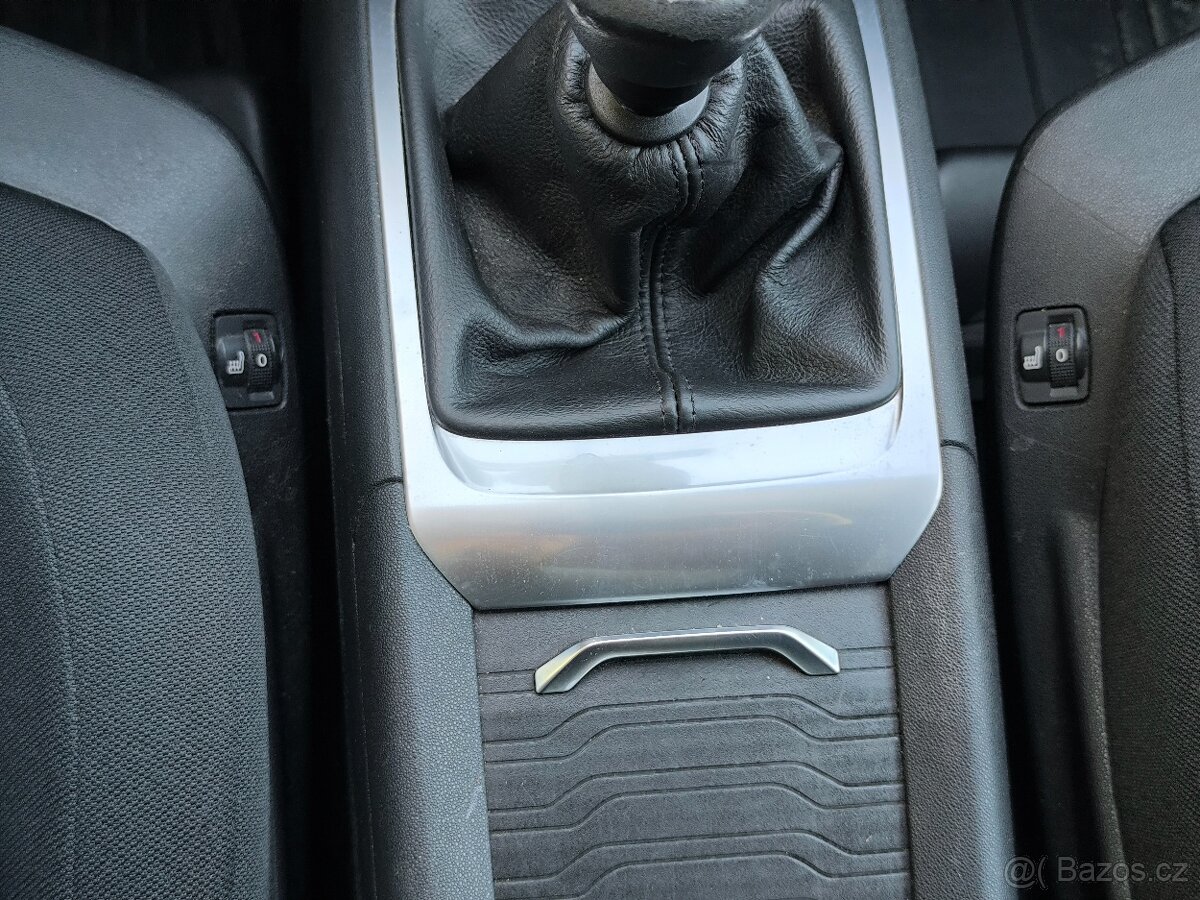 Citroën C4 Picasso 1.6 HDi _ 1.majiteľ - 13