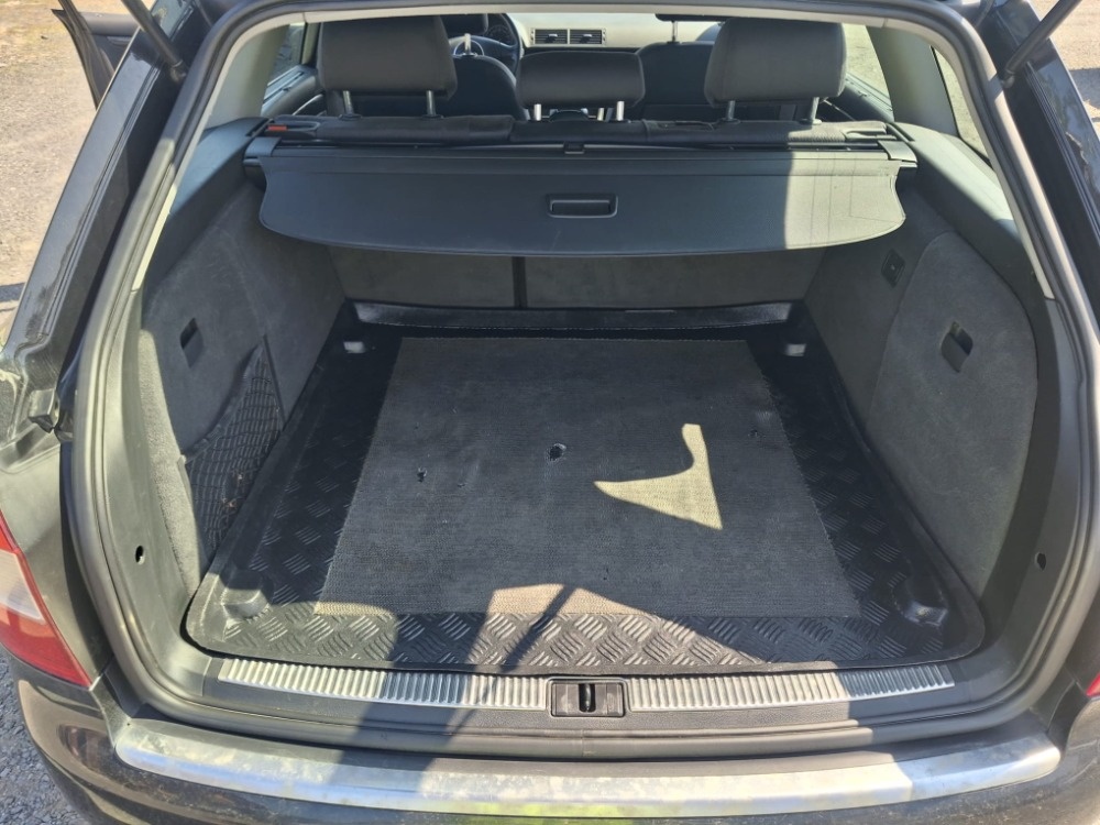 Audi A4 Avant 2,5 TDi Quattro - 13