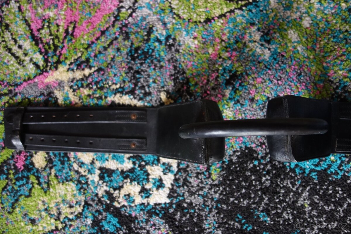 Úklid sedlovny - věci na koně - 13