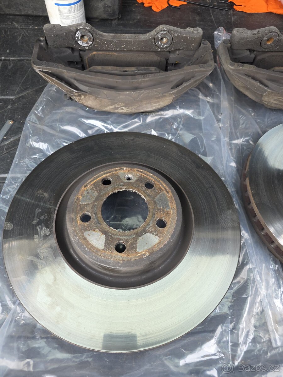 Brzdy brzdové třmeny brzdové kotouče Vw touareg CR7 MLB - 13