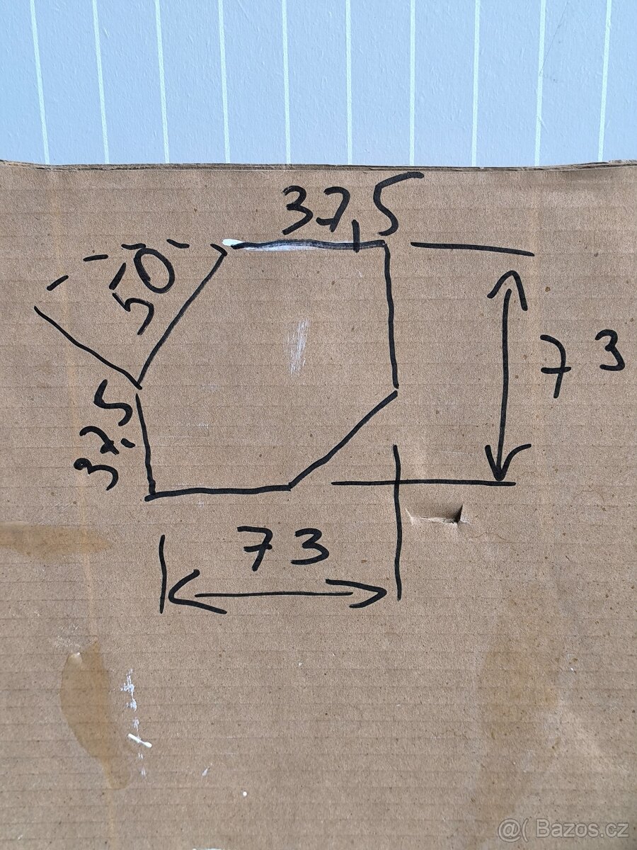 Prodám rohovou šatní skříň PAX - 13