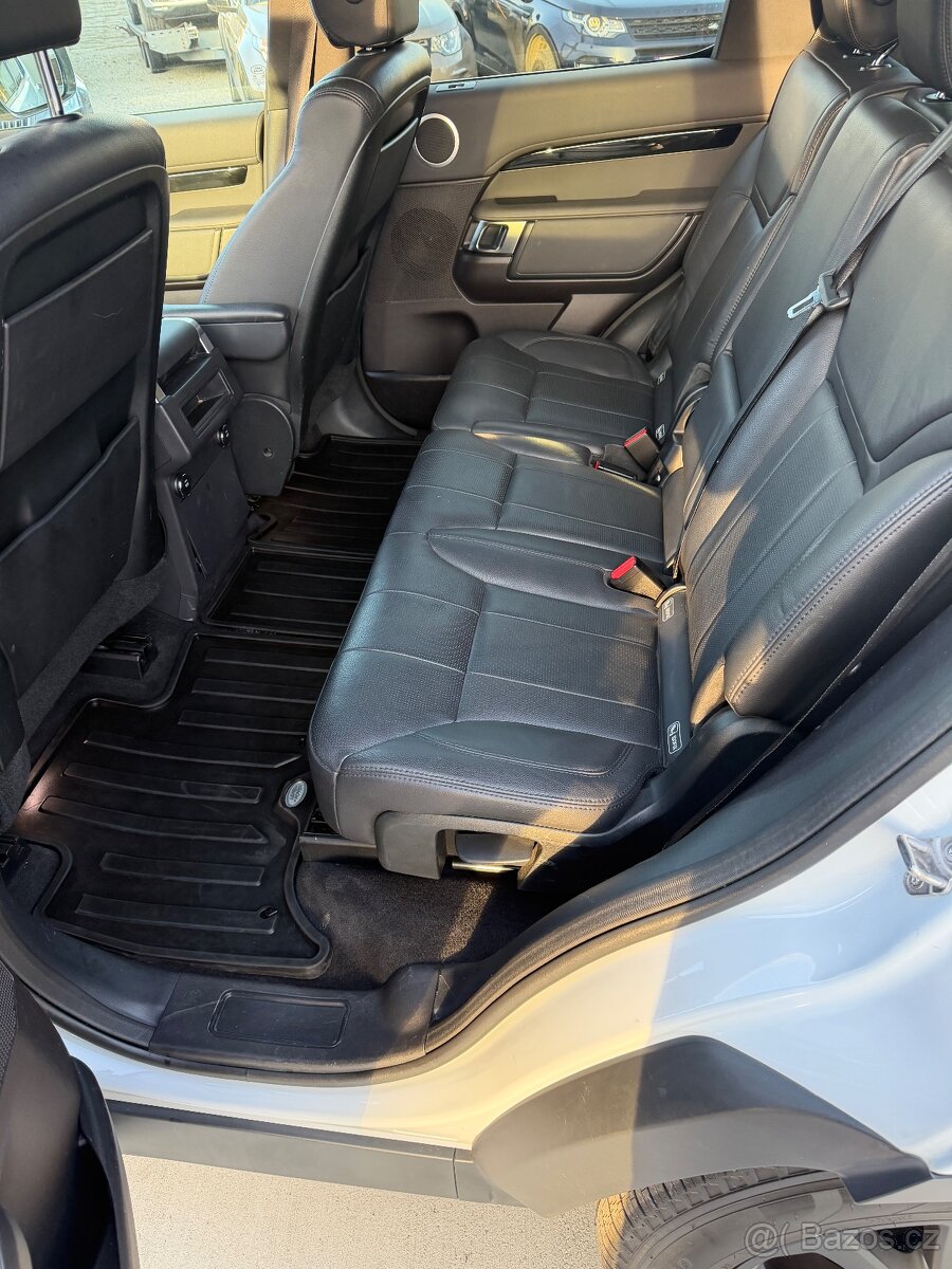 Land Rover Discovery 5 - 13