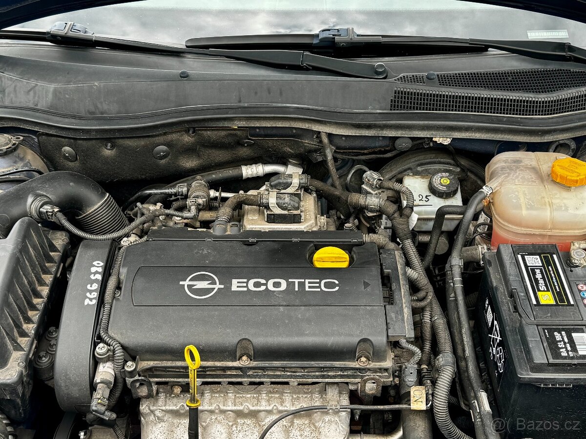 Opel Astra H 1.6 16V 85 kW - 13