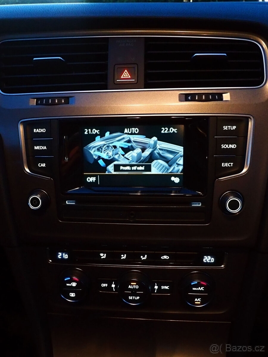VW Golf 7 1,2 TSI 77 kW - Climatronic - 13