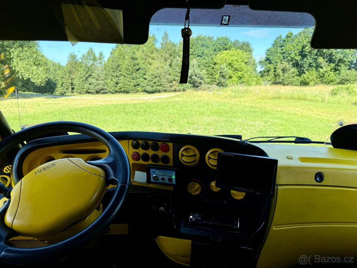 Odtahový speciál Iveco Daily - 13