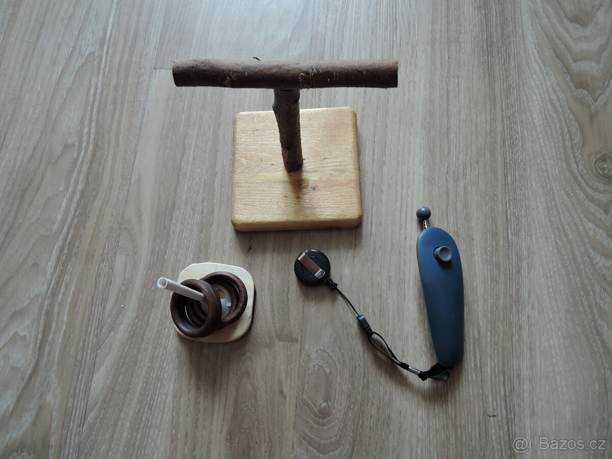 doplňky a hračky pro papouška - 13