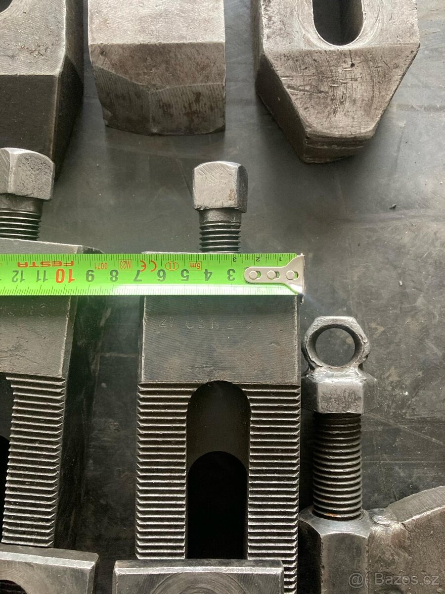 upínky - kameny - šrouby - 13