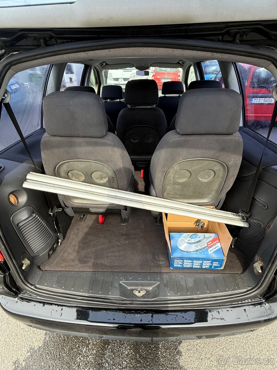 Seat Alhambra - 13