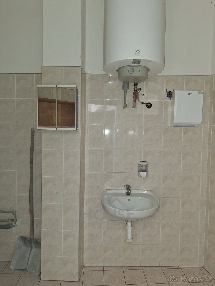 Prodej komerčního prostoru, 58 m², Harrachov, ev.č. 01516 - 13