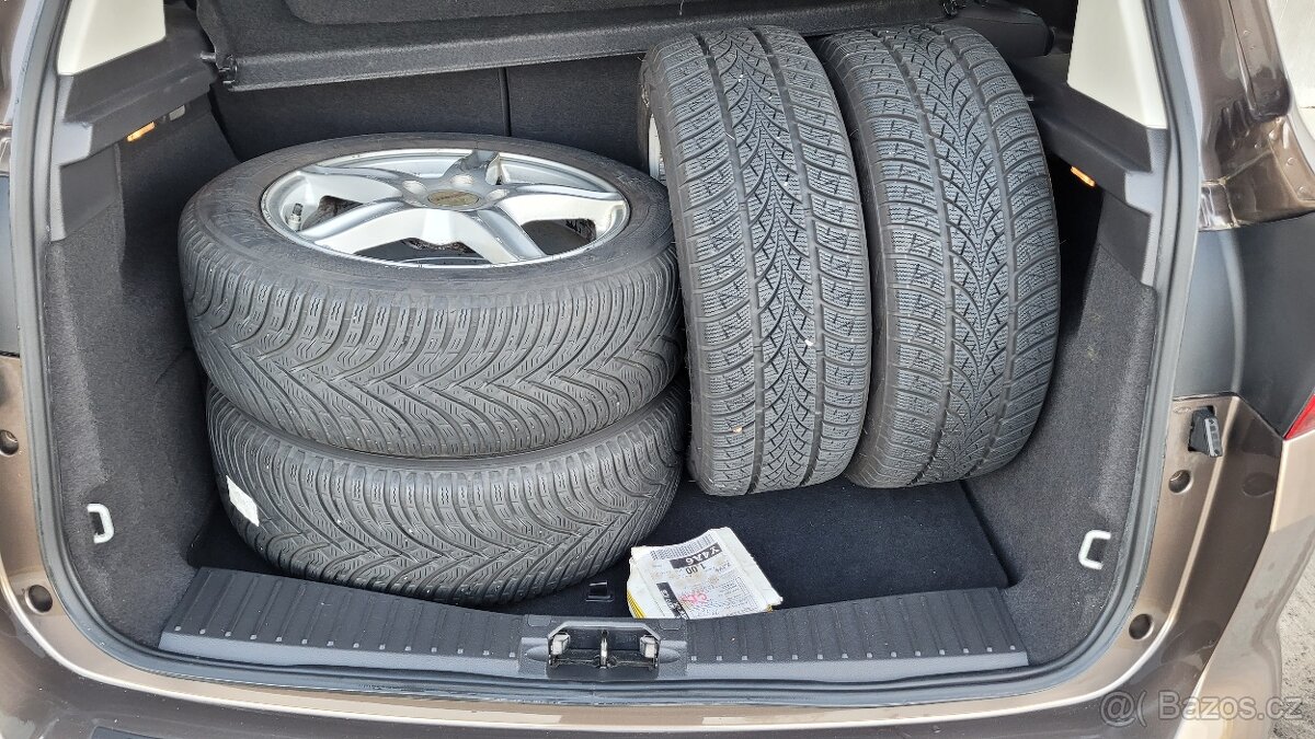 Prodám Ford C MAX - 13