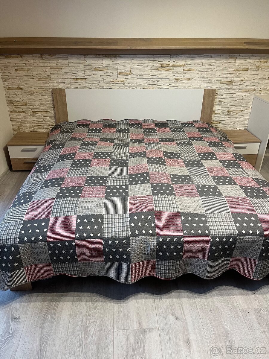 Obývací stěna, postel, noční stolek, komoda, stůl - 13